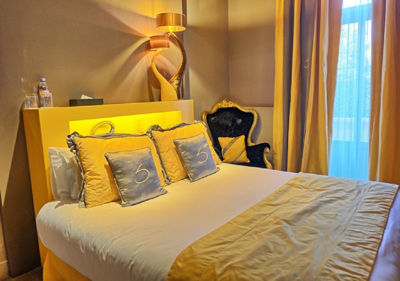 Le Stelsia Resort Saint-Sylvestre-sur-Lot Exterior foto