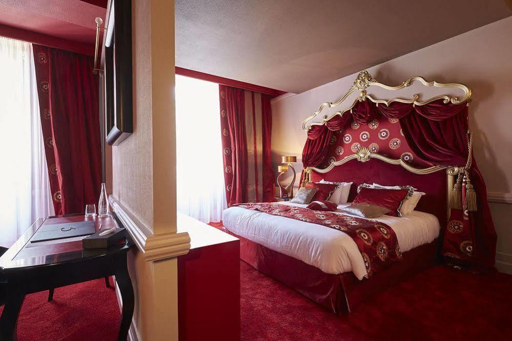 Le Stelsia Resort Saint-Sylvestre-sur-Lot Exterior foto